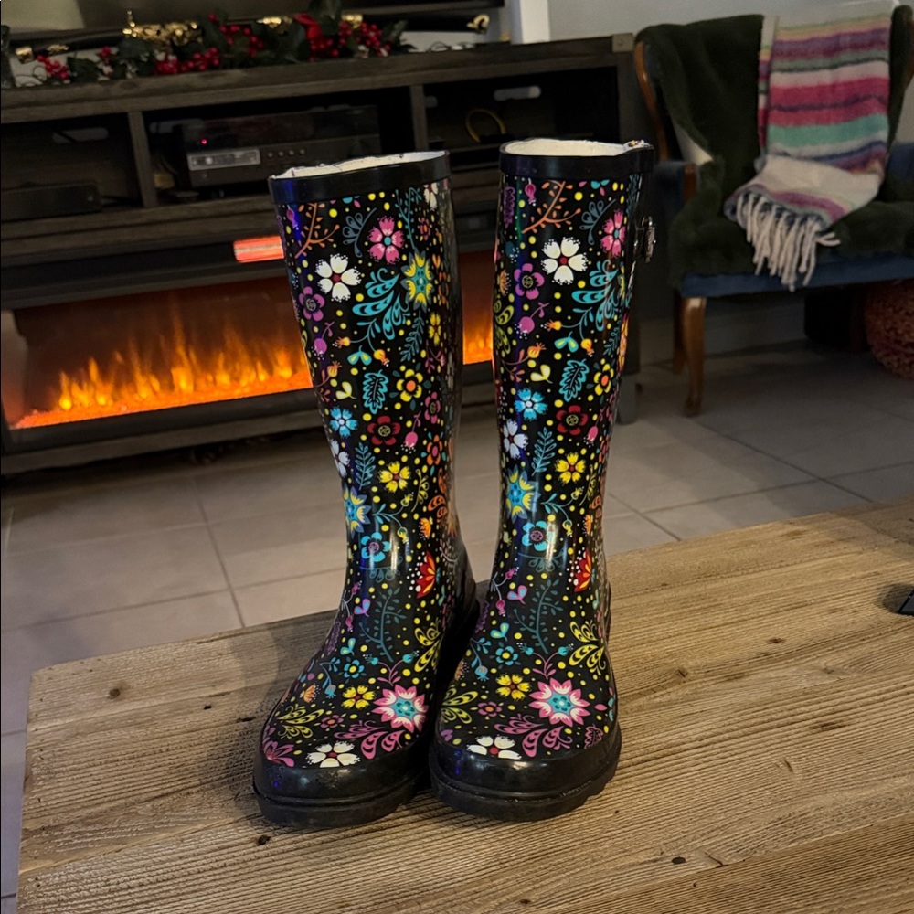 Western Chief Multicolor Floral Rain Boots